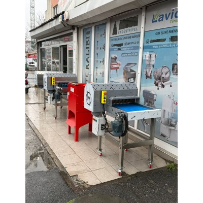 Sönmez Çift Kafa Sıcak Et Paylama Doğrama Makinesi