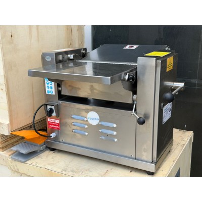 Lavion Set Üstü Döner Eti Açma Makinesi Yaprak Et Açma Makinesi